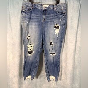 Torrid girlfriend fit cropped jeans fishnet distressed size 22